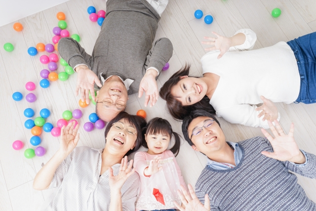 楽しそうな家族
